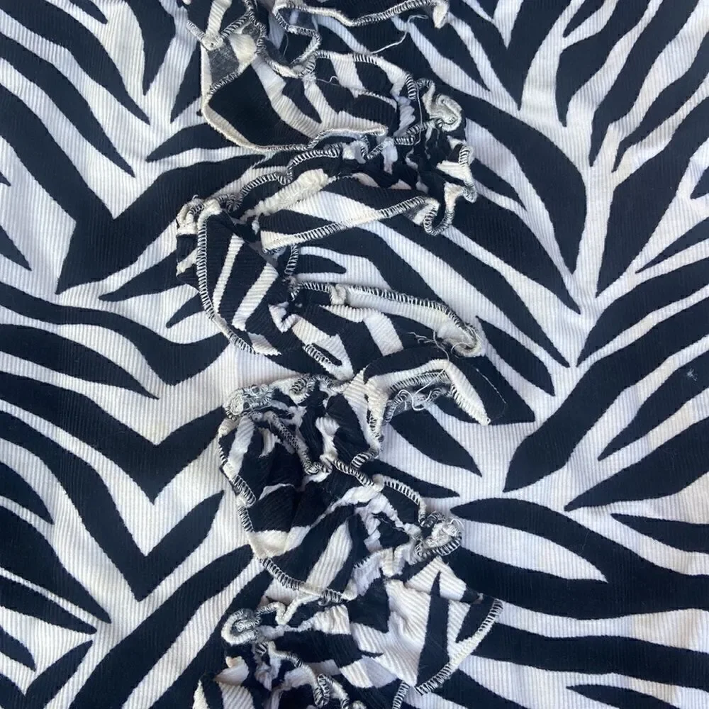 The Childrens Place TCP Girls Sz 4 Corduroy Zebra Dress Ruffle Front Shift - Picture 2 of 5
